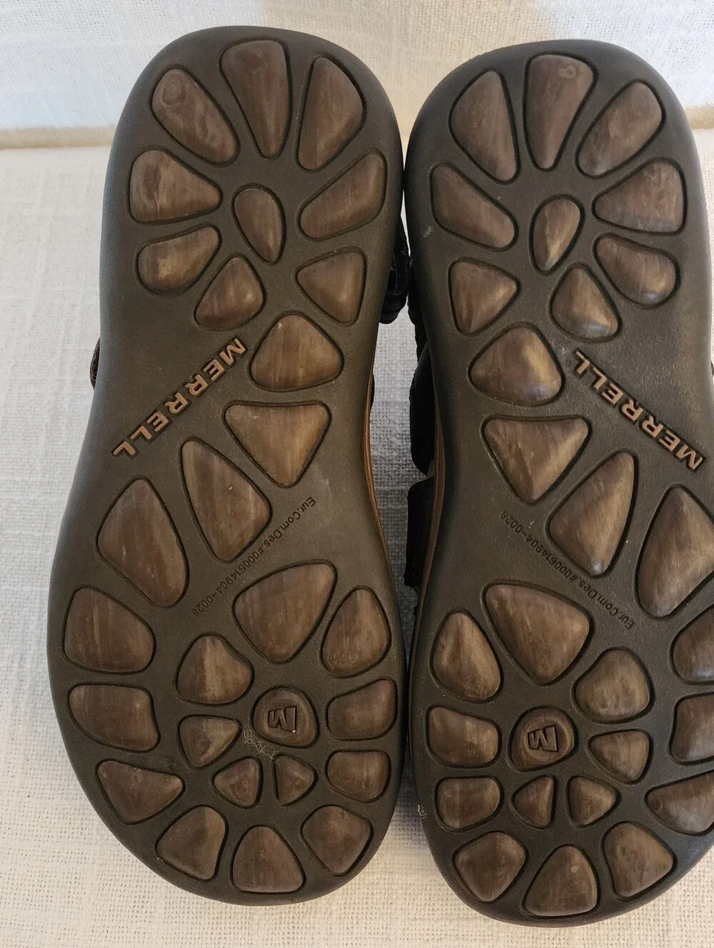 Merrell Fisherman Style Sandals M 8 Brown Closed Toe Caged Leather Upper A465